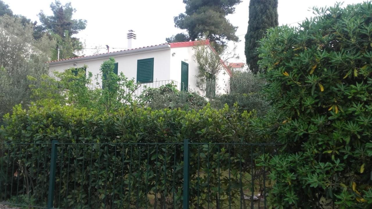 Holiday Home Pavarotti Supetar Exterior foto
