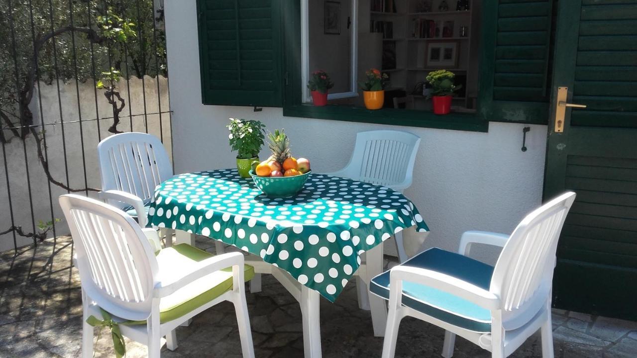Holiday Home Pavarotti Supetar Exterior foto